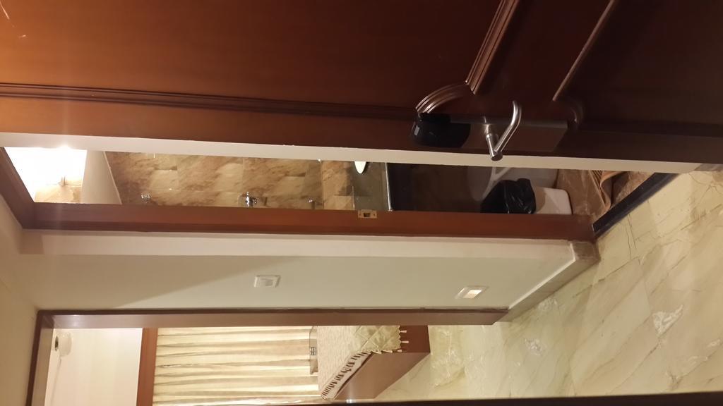 Paramount Inn Sriperumbudur Экстерьер фото
